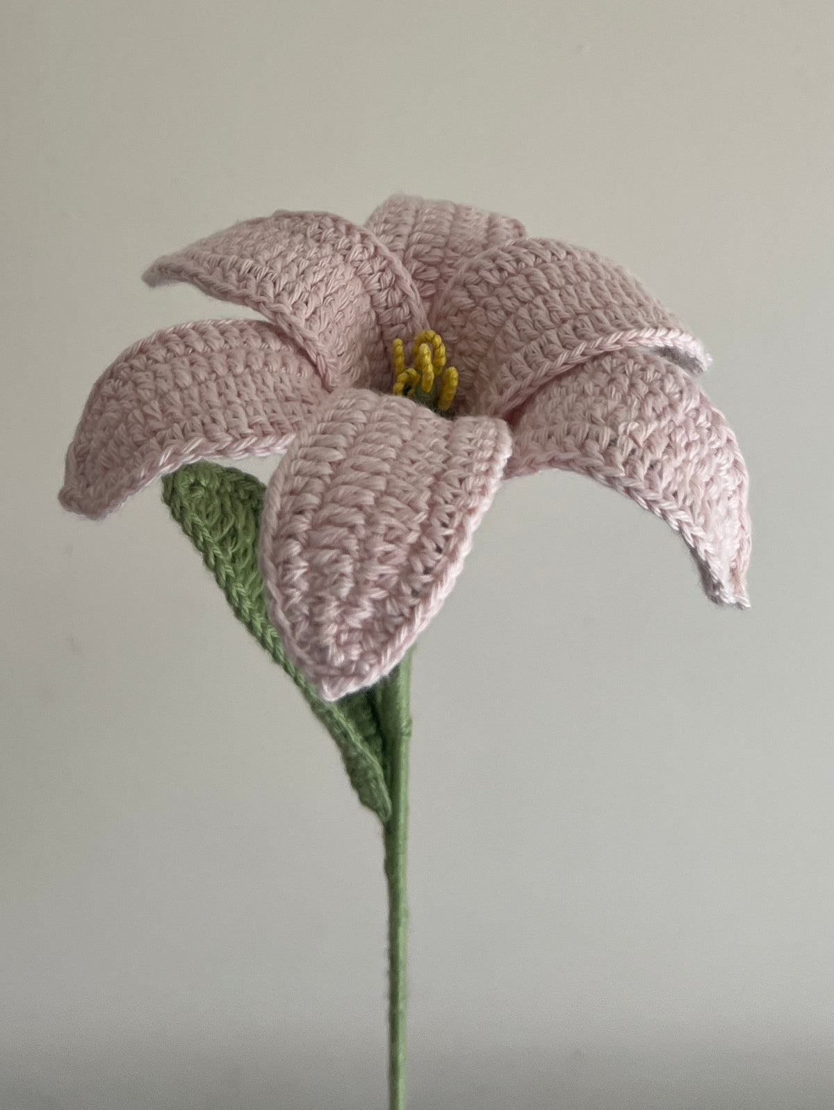 Lily (Dusky Pink)