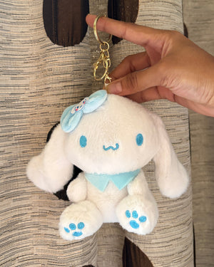 CinnamonRoll 🪽 Plushie Charm