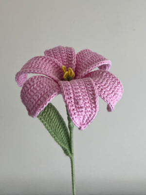Lily (Baby Pink)
