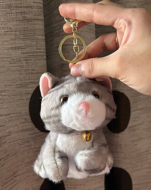 Cat (Grey) 🐈‍⬛ Plushie Charm